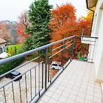 Balconi, Parcheggio, Nel Verde, Ac: + In La!*
