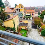 Balconi, Parcheggio, Nel Verde, Ac: + In La!*